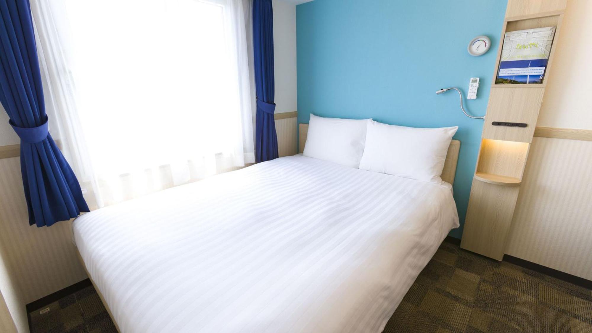 Toyoko Inn Misato-Chuo Ekimae Miszato Szoba fotó