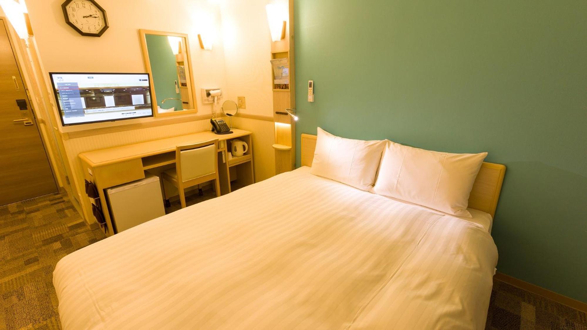 Toyoko Inn Misato-Chuo Ekimae Miszato Szoba fotó