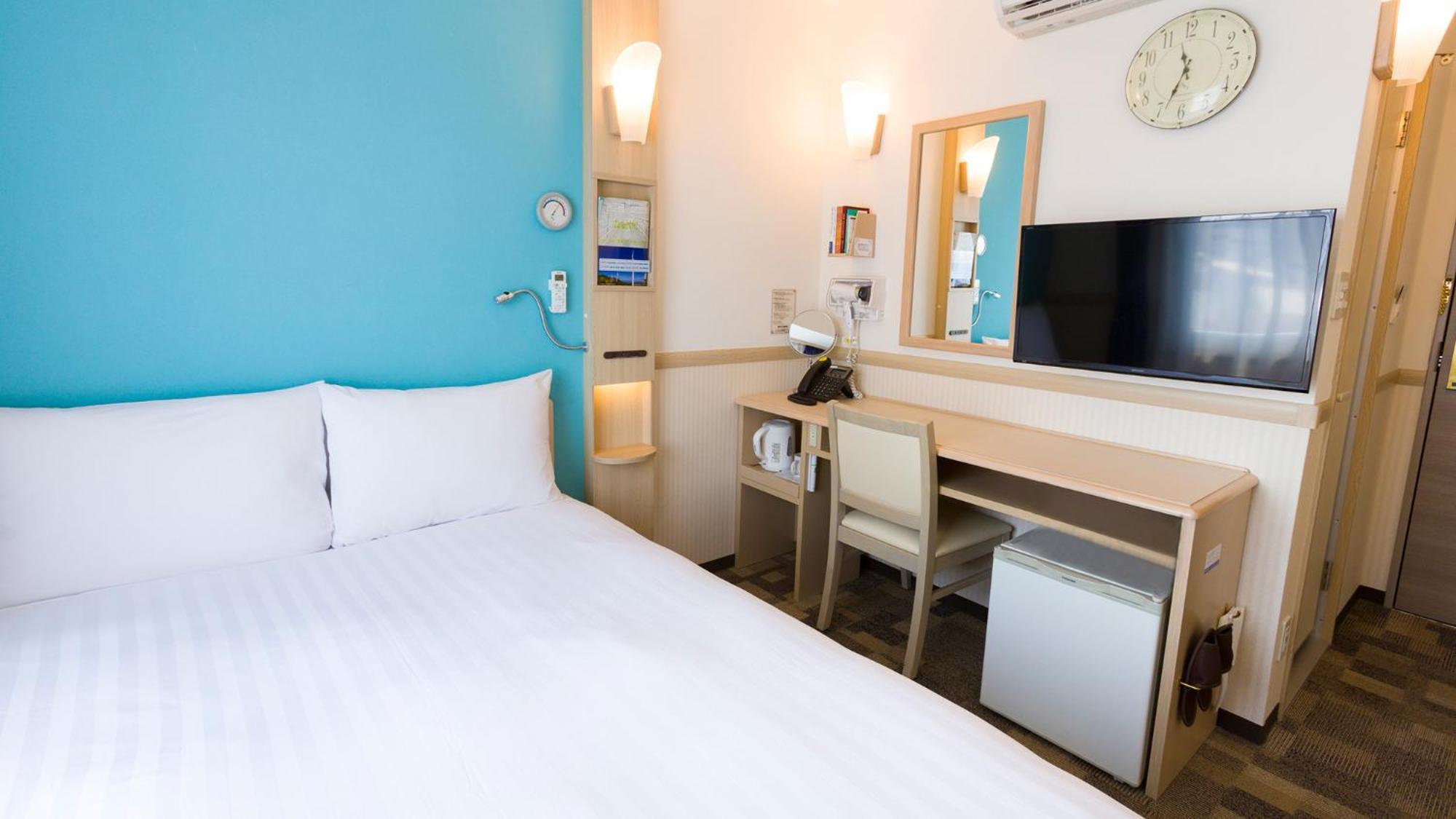 Toyoko Inn Misato-Chuo Ekimae Miszato Szoba fotó